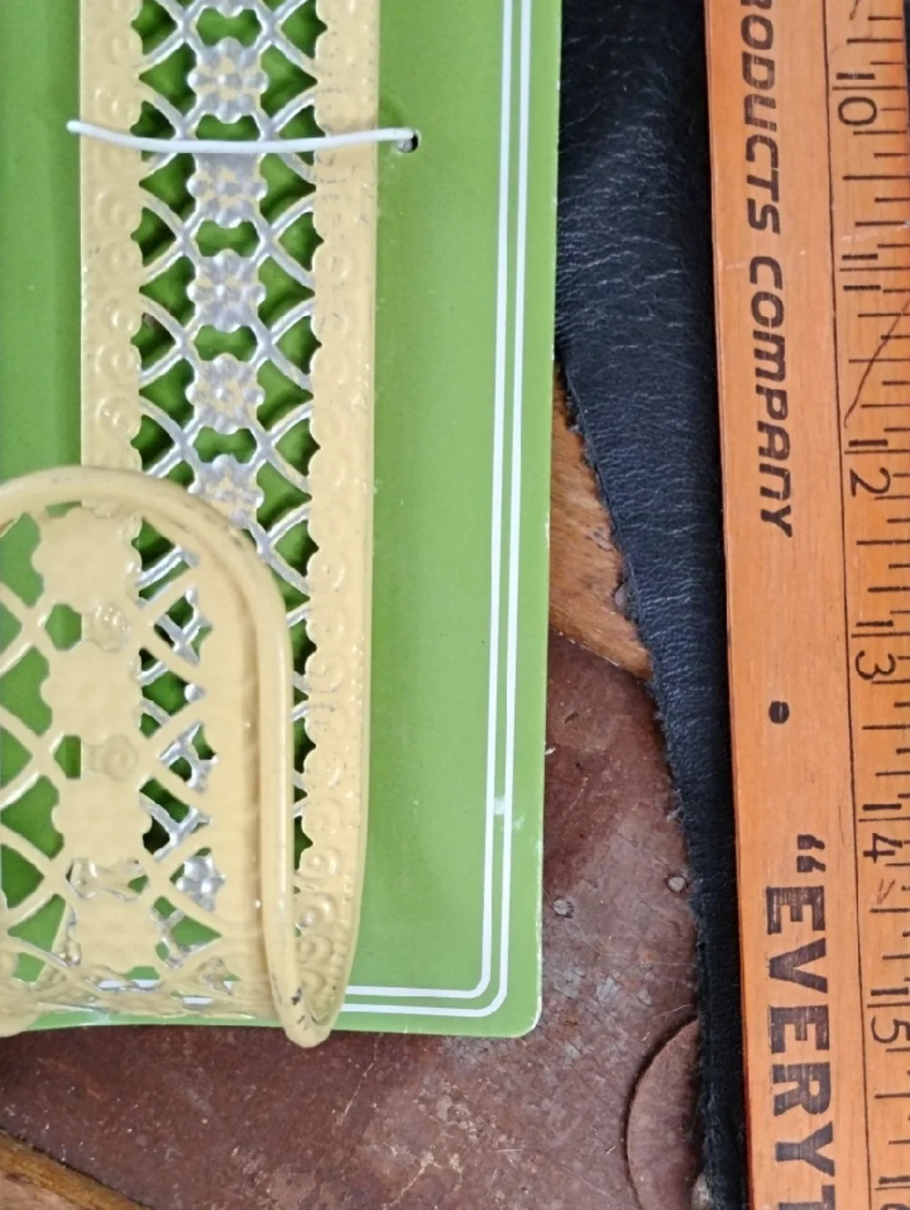 Yellow Wreath Hangers 2